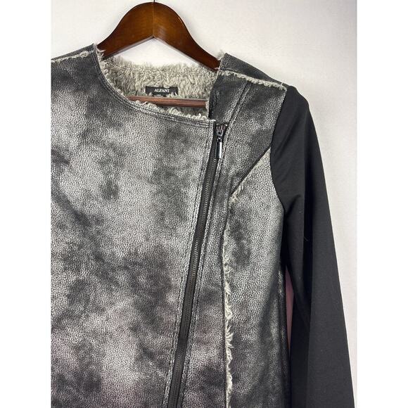 Women’s Alfani XS Grey Suede Jacket w/ Shirt Sleeves & Fur Lined - Picture 2 of 4